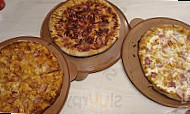 Telepizza food