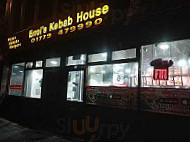 Errols Kebab House inside