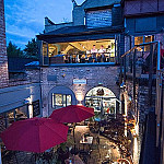 D'arry's Cookhouse And Wine Shop outside