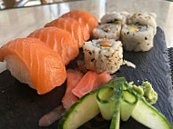 Sushi Chun food