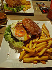 American Burger Lounge food