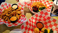 Razzoo's Cajun Café food