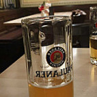 Wirtshaus Salvator food