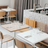 Mêzon À l'intérieur