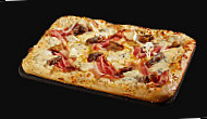 Dominos Pizza food