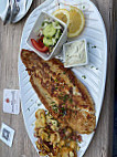 Fischkombüse food