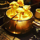 The Melting Pot food