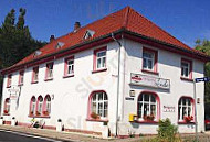 Landgasthof Linde outside