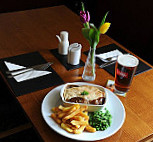 Dalton Arms food