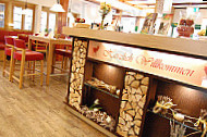 Wildpark-Restaurant Schwarze Berge inside