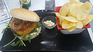 Paletes Burger Caffe food