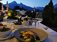 Edelweiss Panorama food