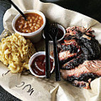 Smokin Bones Bbq food