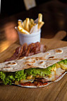 Piadineria Due Fratelli food