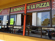 El Mundo de la Pizza outside