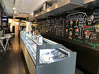 Buongusto Caffe Gelato inside