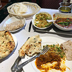 The Farnham Tandoori food