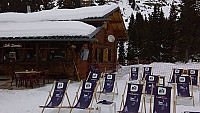 L'auberge De Vernant inside