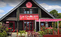 Le Chalet outside