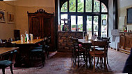 Weinhaus Neuerburg Weinbar, Weinhaus, Vinothek Online Weinshop food