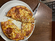 Pizza Pioneer food