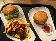 Taypar Burger food