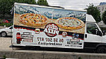 Baraka Pizza Fontaine food