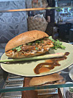 Le Bánh Mì food