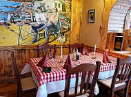 Trattoria Sole Di Sicilia inside