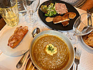 Le Bouchon du Vaugueux food