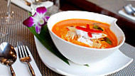 Khao Thai Sevigne food