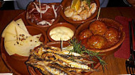 Pio Tapas Bar food