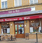 Café Du Midi inside