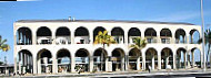 Mercado Municipal outside