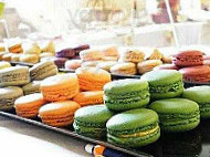 Macarons Chocolats food