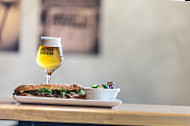 Barcelona Beer Company food