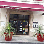 L'ESPRIT GOURMAND inside