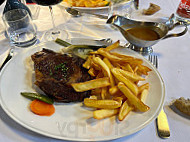 Auberge Du Zoo food