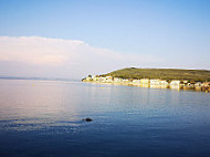 L'île De Beauté inside