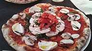 Pizzeria Vesuvio food