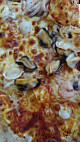 Pizza Du Fournas food