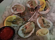 Pearl's Oyster Bar food