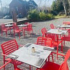 Un Point C'est Tout À l'intérieur