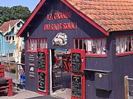 La Cabane Du Sans Souci Le Château D'oléron outside