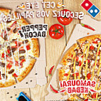 Domino's Pizza Puteaux food