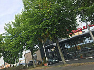 Burger King outside