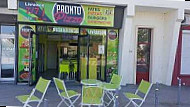 Pronto Pizza inside