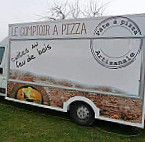 Le Comptoir à Pizza outside