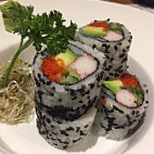 Mi-Ne Sushi food