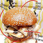 Le Burger Fou food